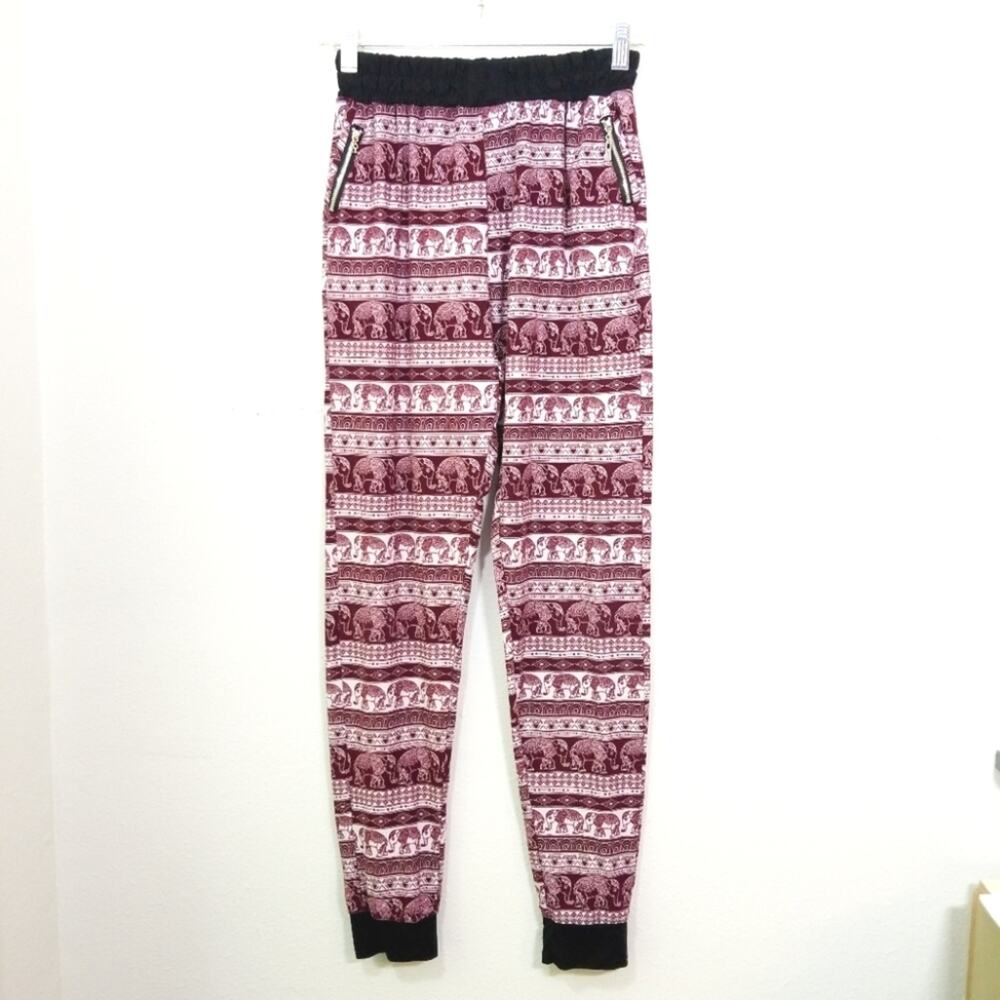 Elephant print pocketed joggers lounge pants L